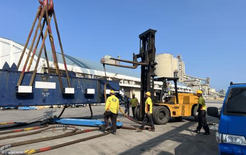 EZ Link Handle Heavy Lift Movement from Taiwan to United States