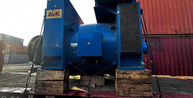 Athena & H2B Collaborate on Ship Engine Transport to Dubai