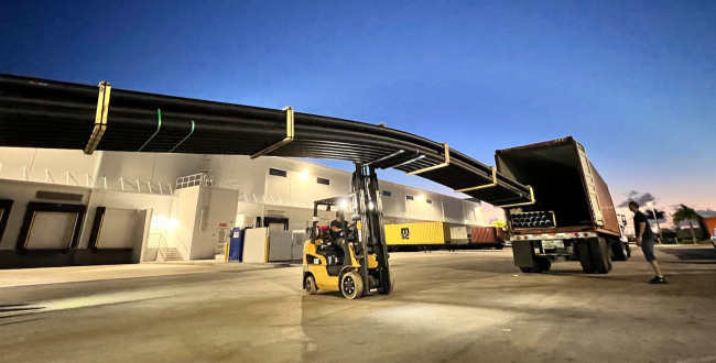 A Personalised Treatment at La Mar Logistics Express