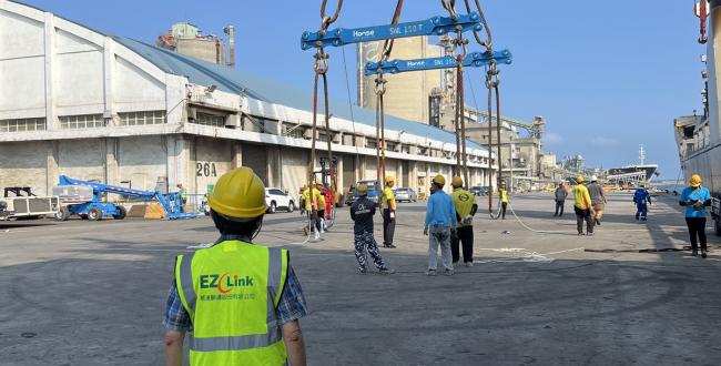 EZ Link Handle Heavy Lift Movement from Taiwan to United States